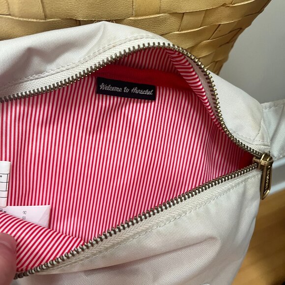 Herschel Supply Company Belt/Hip Bag in Sand - Picture 4 of 5